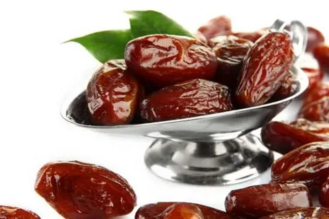 تصویر 4 از قیمت خرید خرما پیارم درجه یک عمده به صرفه و ارزان